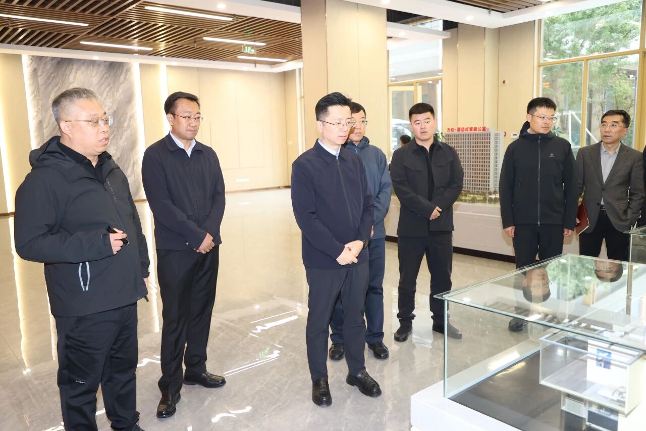 微信图片_2025-10-13_145247_518.jpg